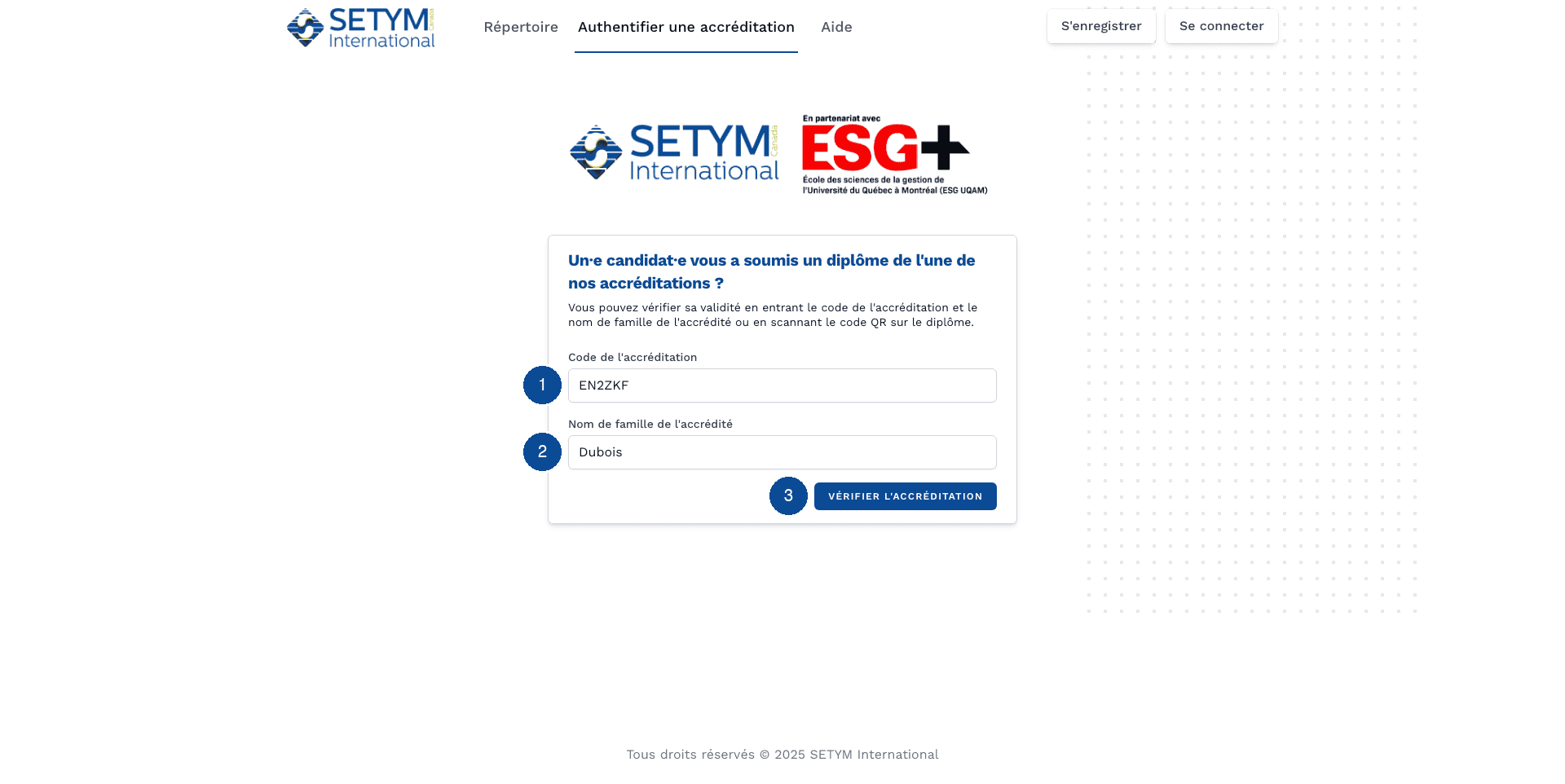 Formulaire rempli avec des données d'exemple et annotations